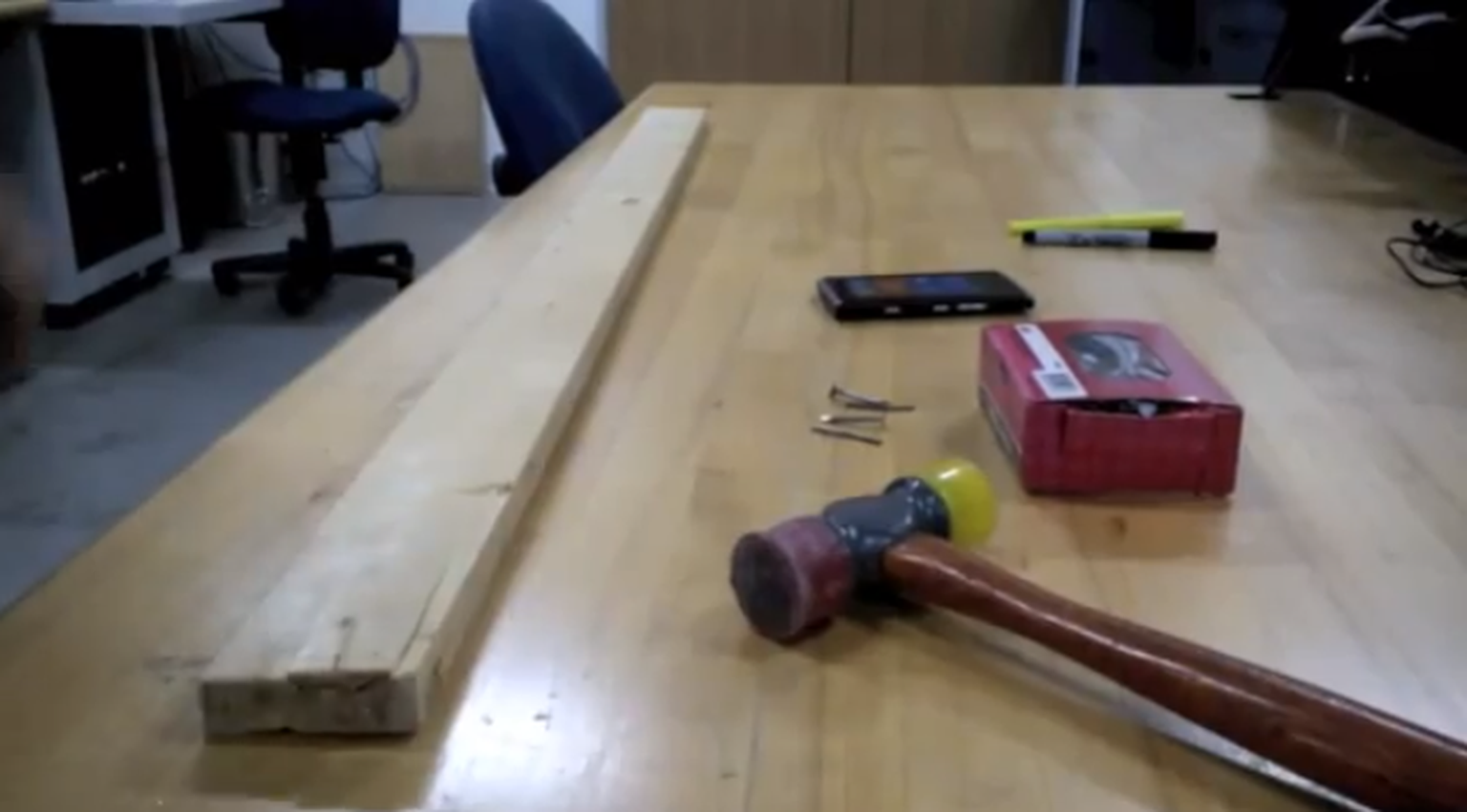Nokia takes hammer to Lumia 900 (video)