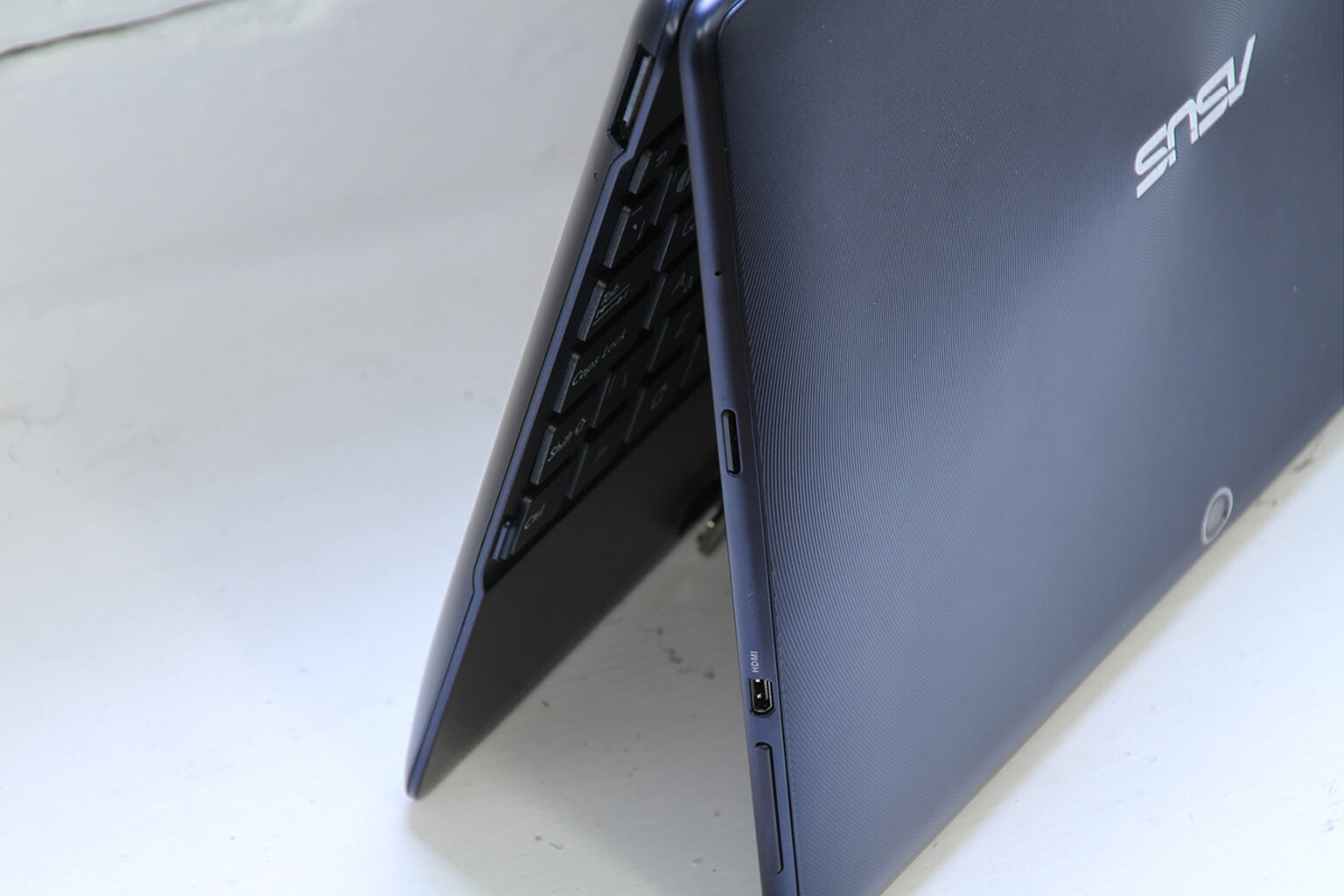 Asus Transformer Pad TF300 video review