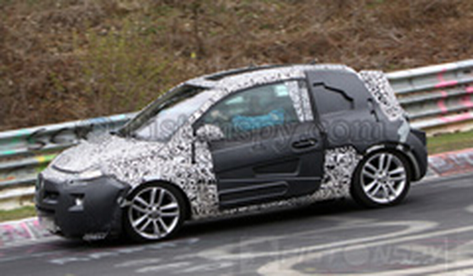 Vauxhall Adam to rival Mini, Fiat 500