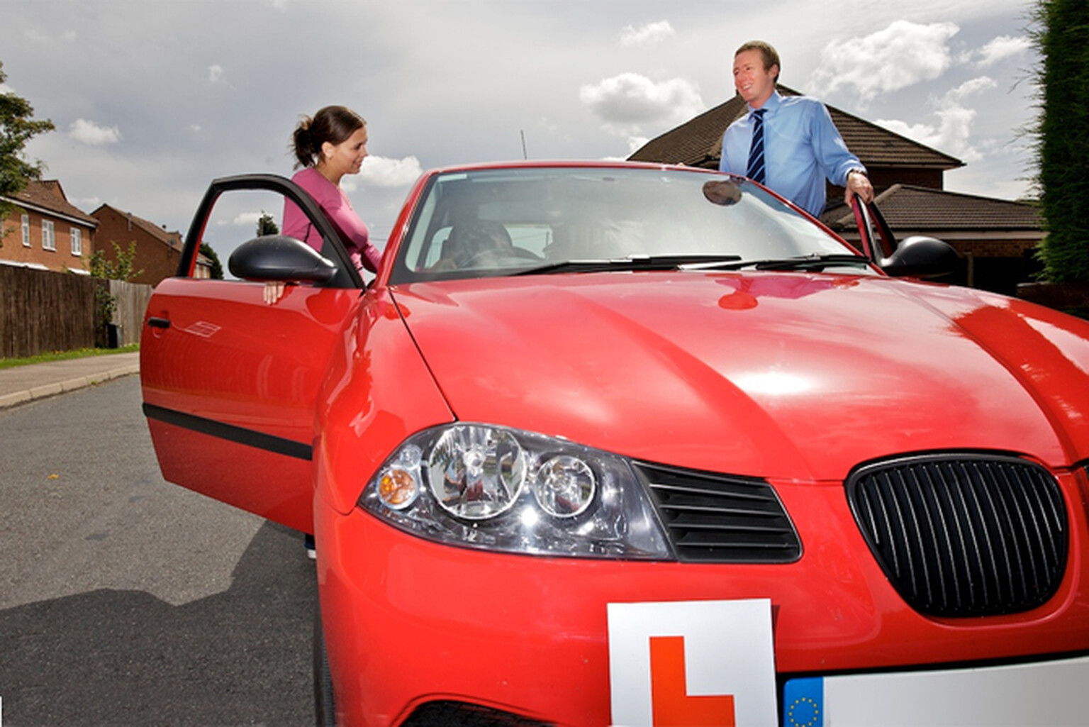 Youngsters need 35 hours of supervised driving, grown-ups claim