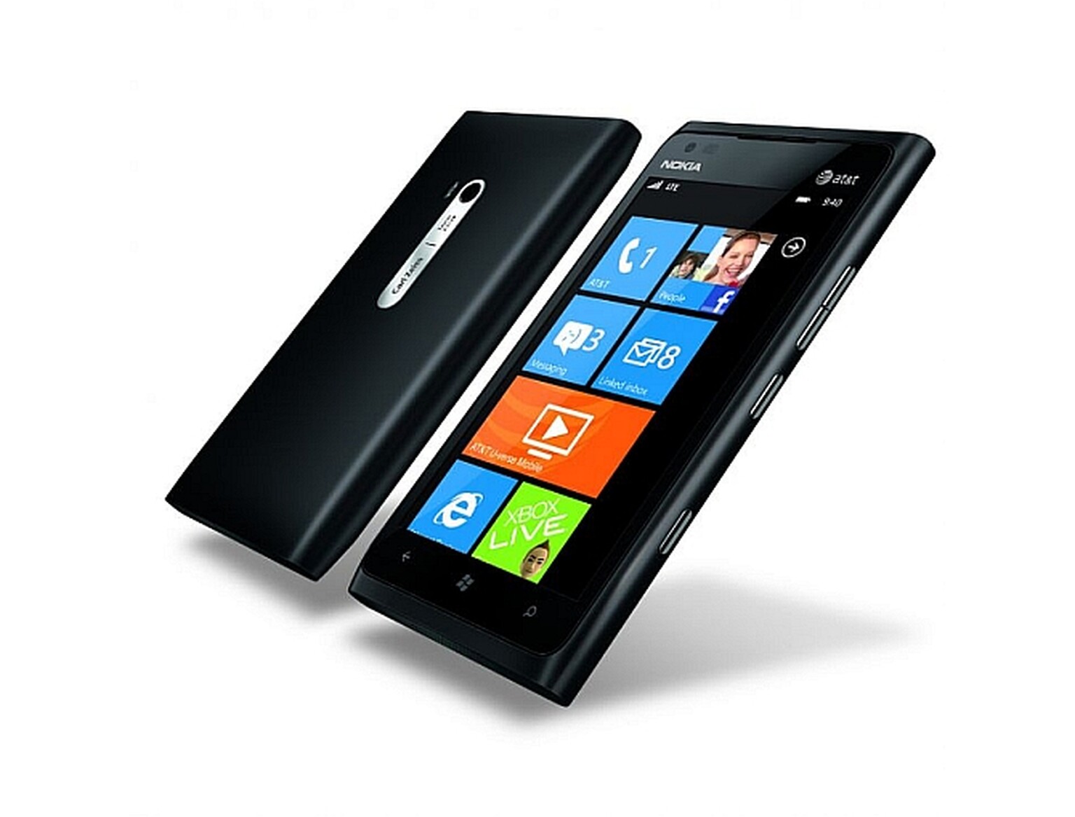 Nokia issues profits warning as smartphone sales halve