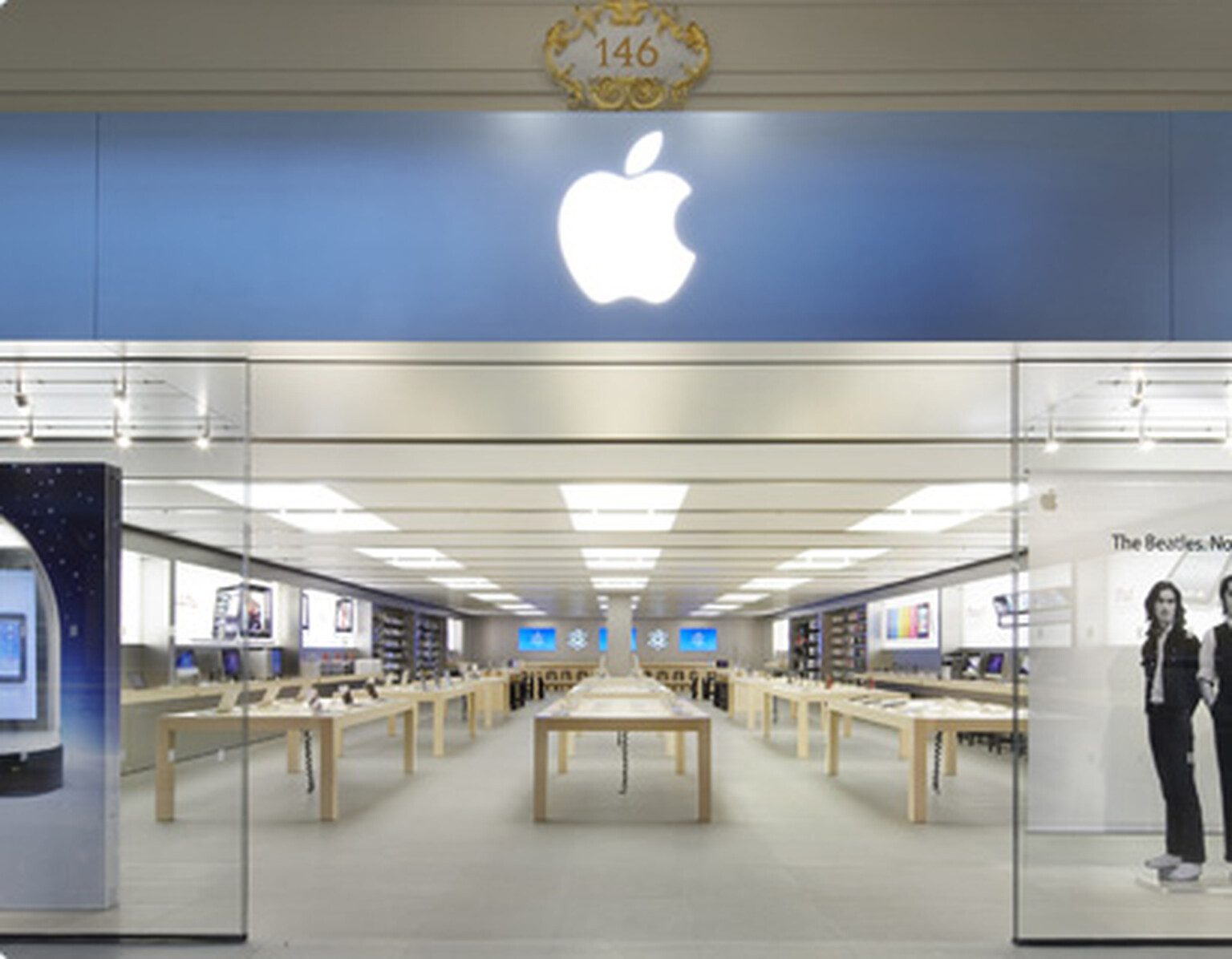 Where to buy the new iPad in Manchester