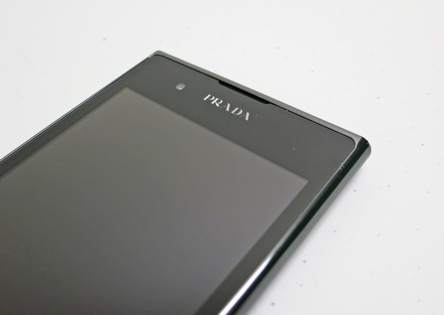 Winner of Recombu and T-Mobile LG Prada 3.0 competition announced