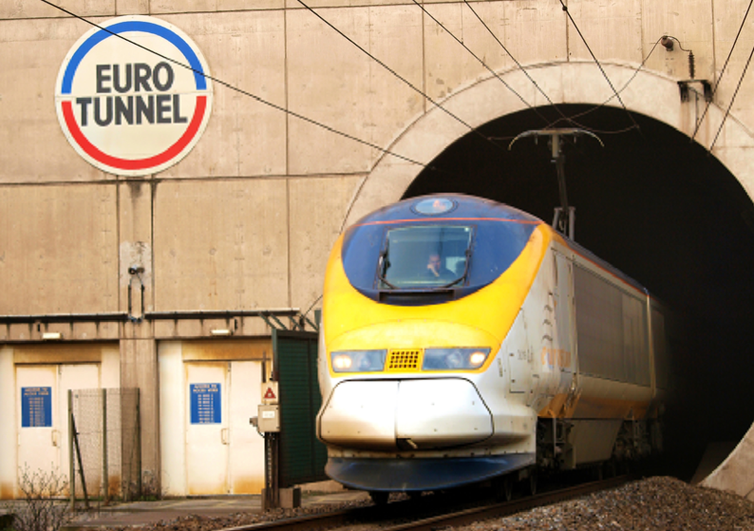 Channel tunnel unveils mobile connectivity for its customers
