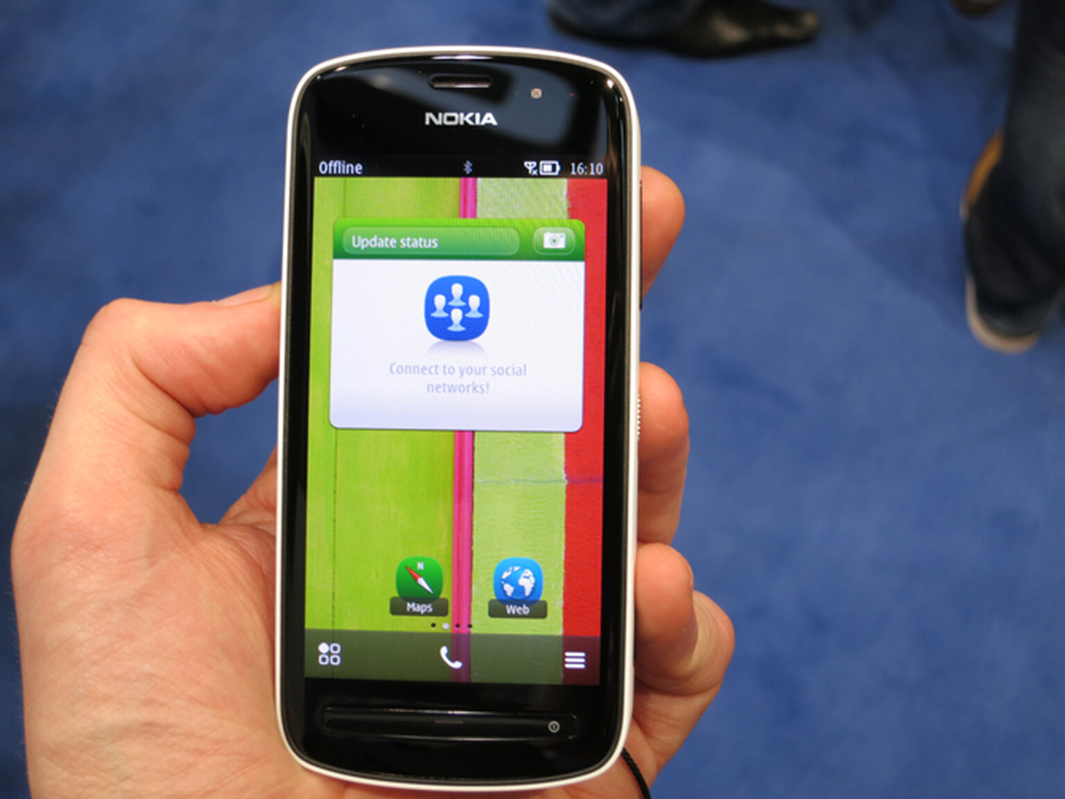 Nokia 808 Pure View: Hands-on pictures and first impressions