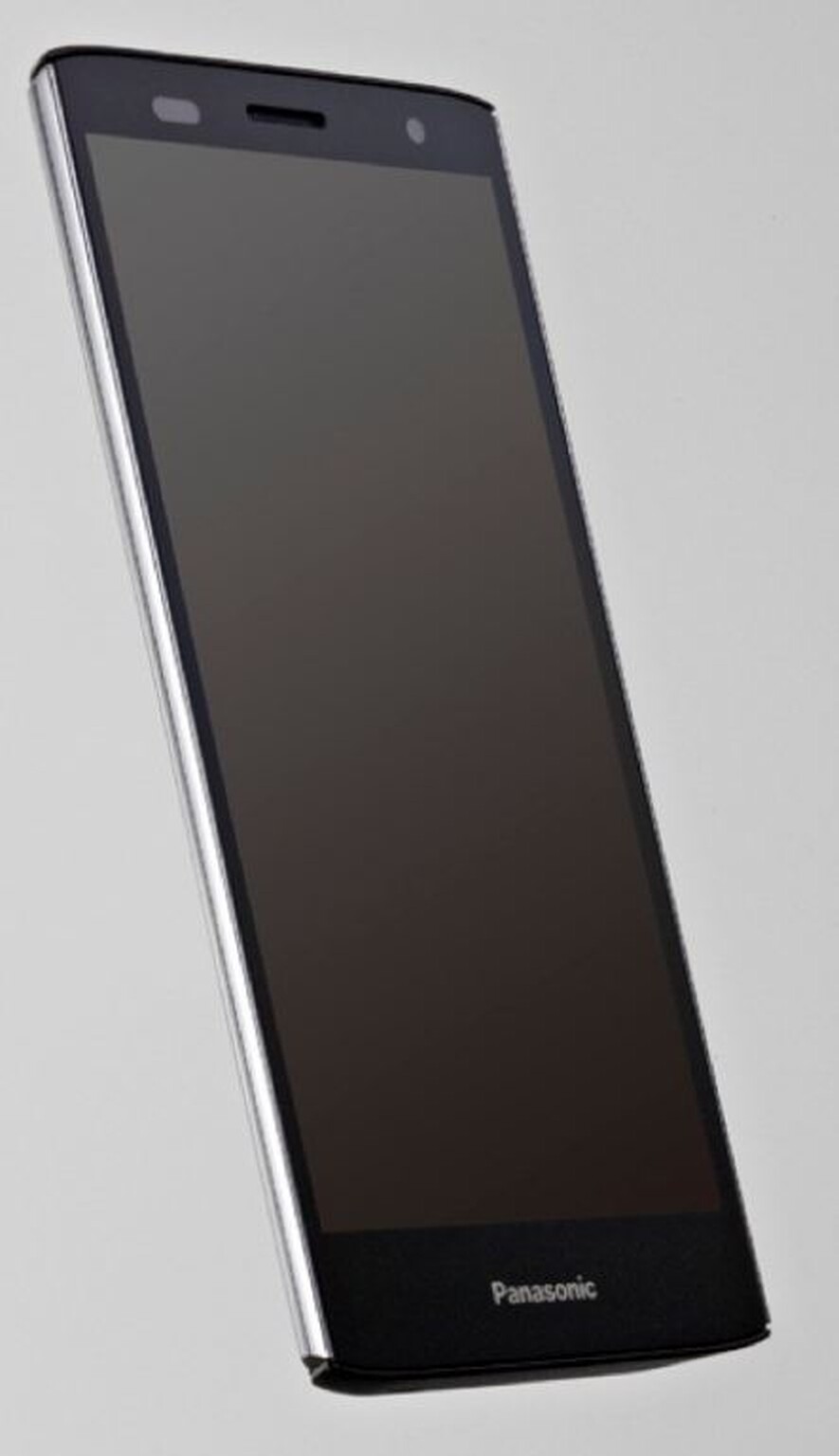 Panasonic Eluga Power: HD display, buttonless sides