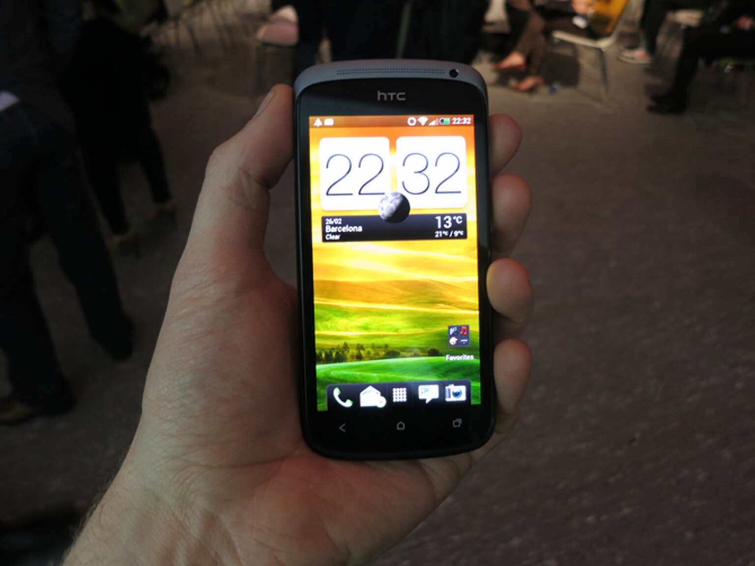 HTC One S: Hands-on pictures and first impressions