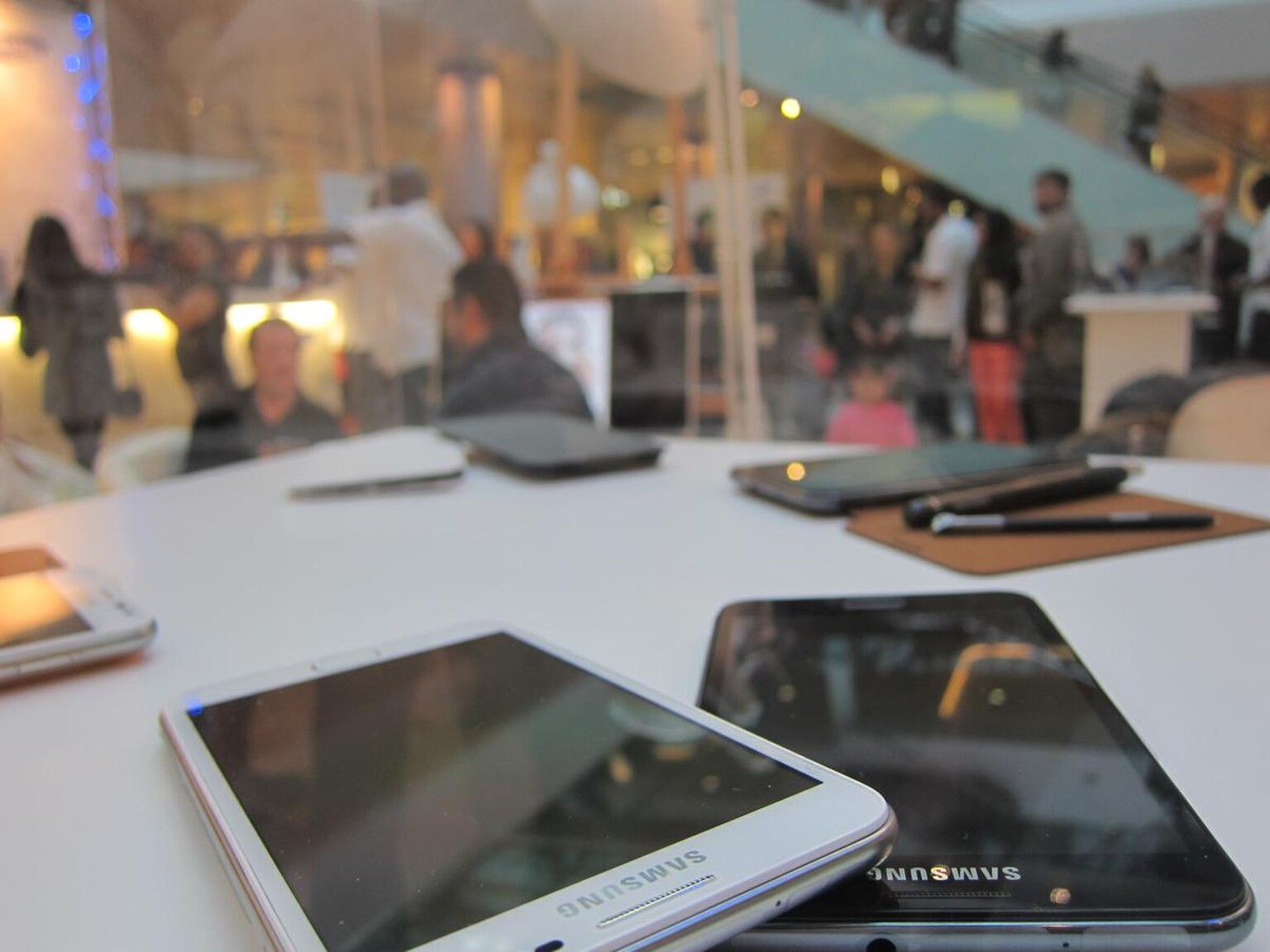 White Samsung Galaxy Note, coming to Three