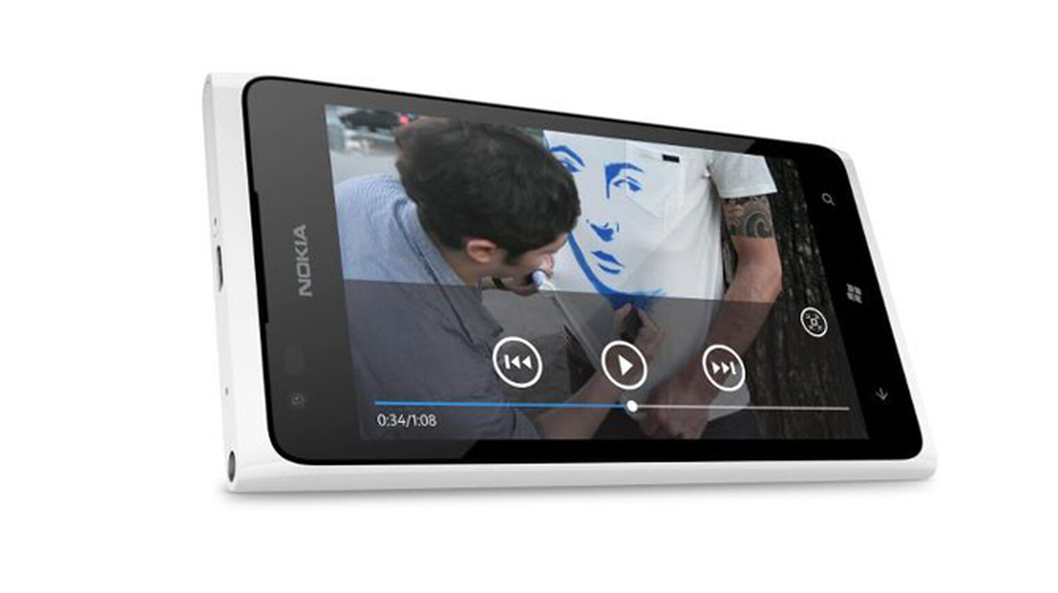 White Nokia Lumia 900 appears on Facebook