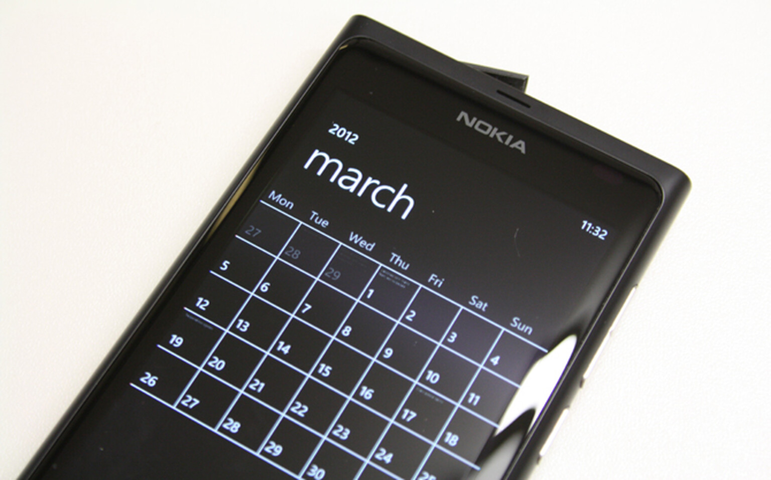 Nokia Lumia 900 coming to AT&T in March: UK launch at the same time?