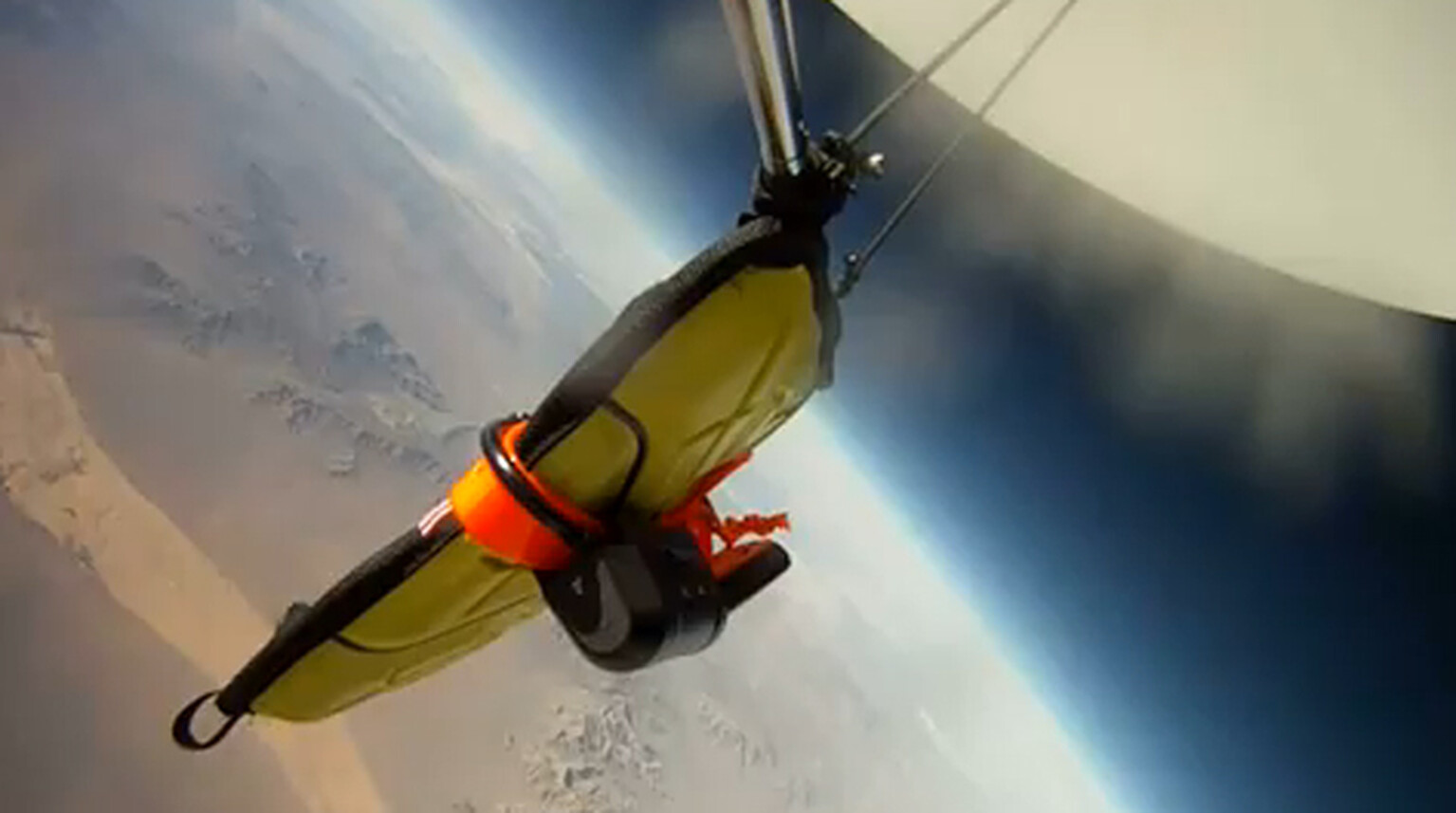 iPad inside a G-Form Extreme Edge case becomes space-proof (video)