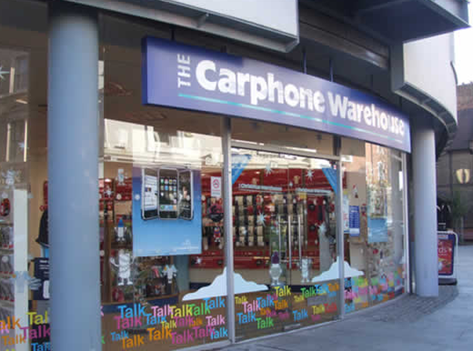 Carphone Warehouse brightens 2012 with a huge sale!