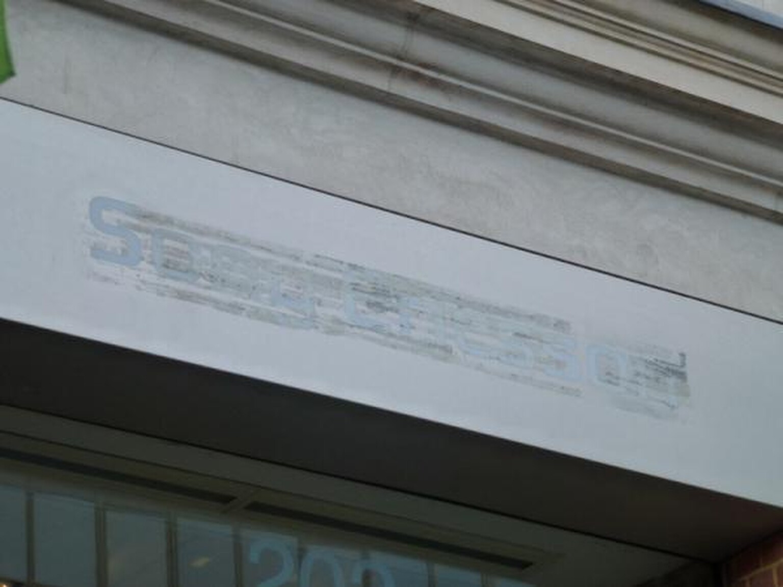 Sony Ericsson logo taken down from London HQ, the beginning of the end?