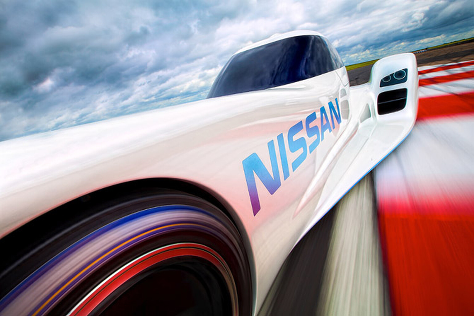 Nissan ZEOD RC to be world's fastest electric car