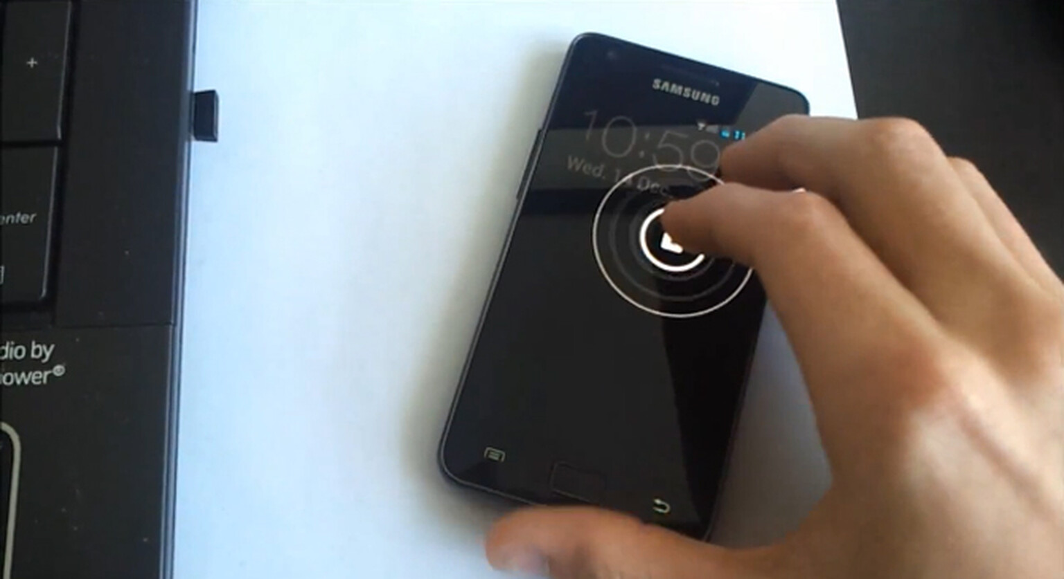 Samsung Galaxy S2 running Ice Cream Sandwich ROM with TouchWiz (video)