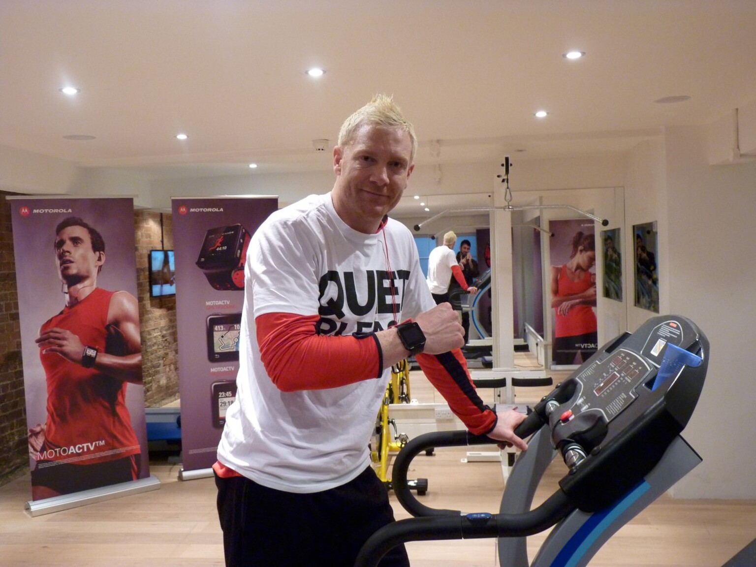 A day with the Motorola MOTOACTV and Iwan Thomas