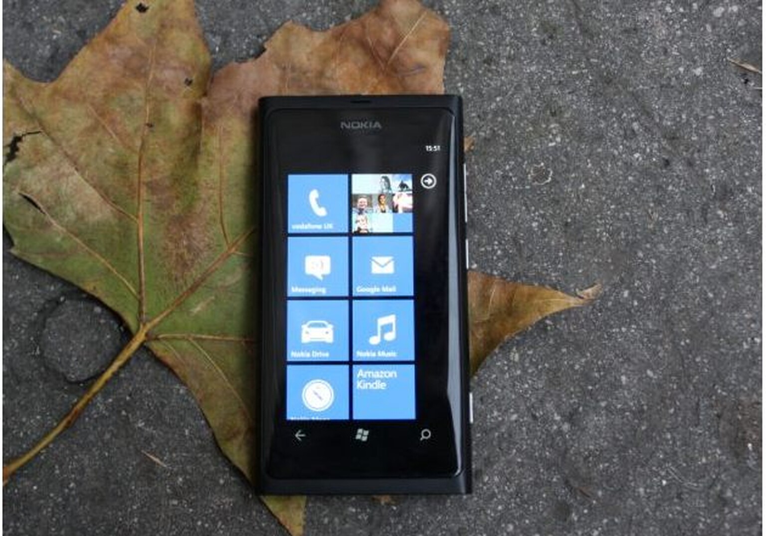 Nokia Lumia 800: Pricing and availabilty for all UK networks