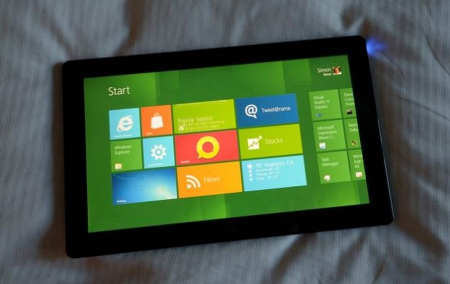 Samsung Windows 8 tablets coming second half of 2012