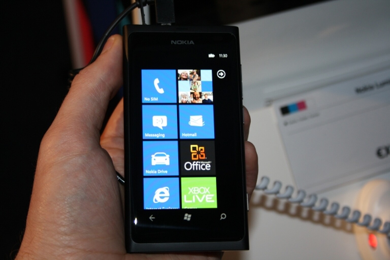 Nokia Lumia 800: Hands-on and first impressions