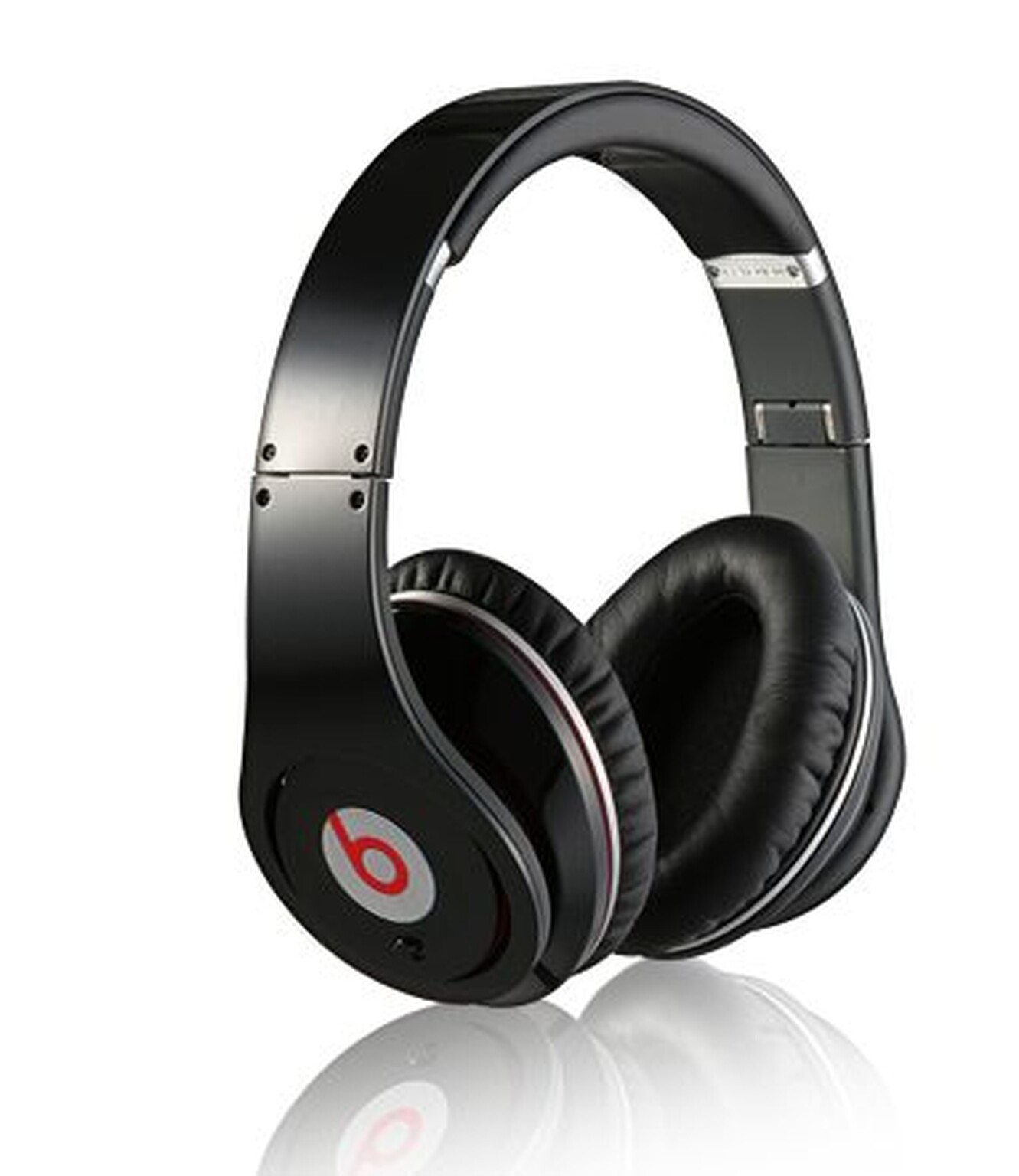 Beats by Dre headphones to open UK store
