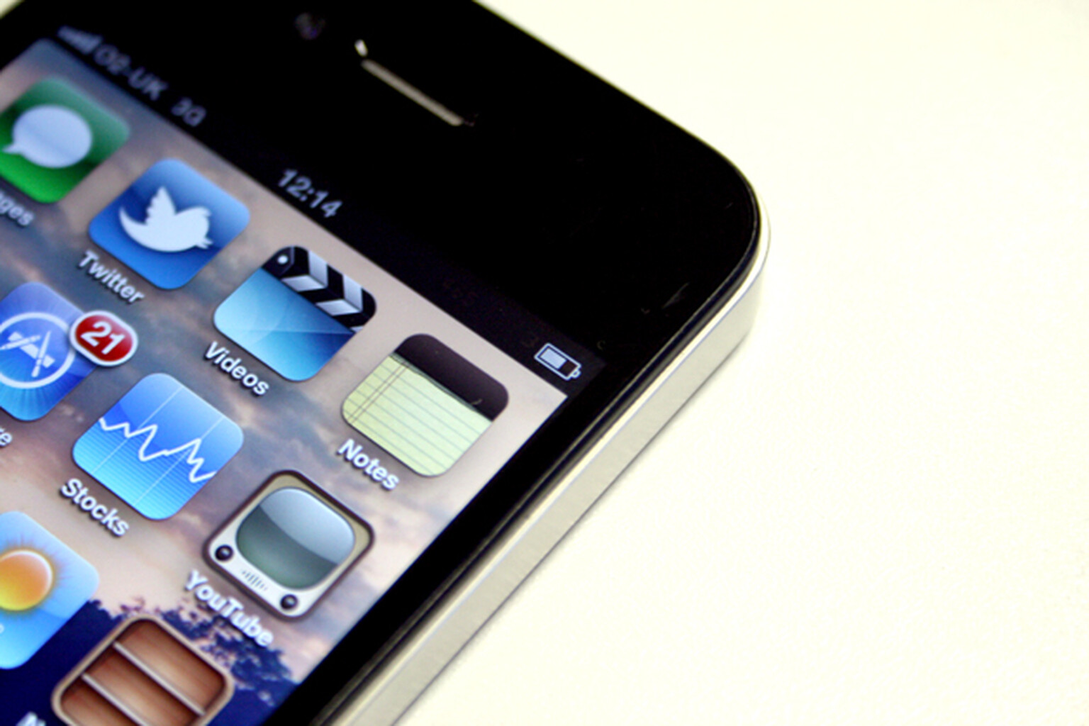 Is iPhone 4S ‘batterygate’ a real problem or people not turning off sync settings?