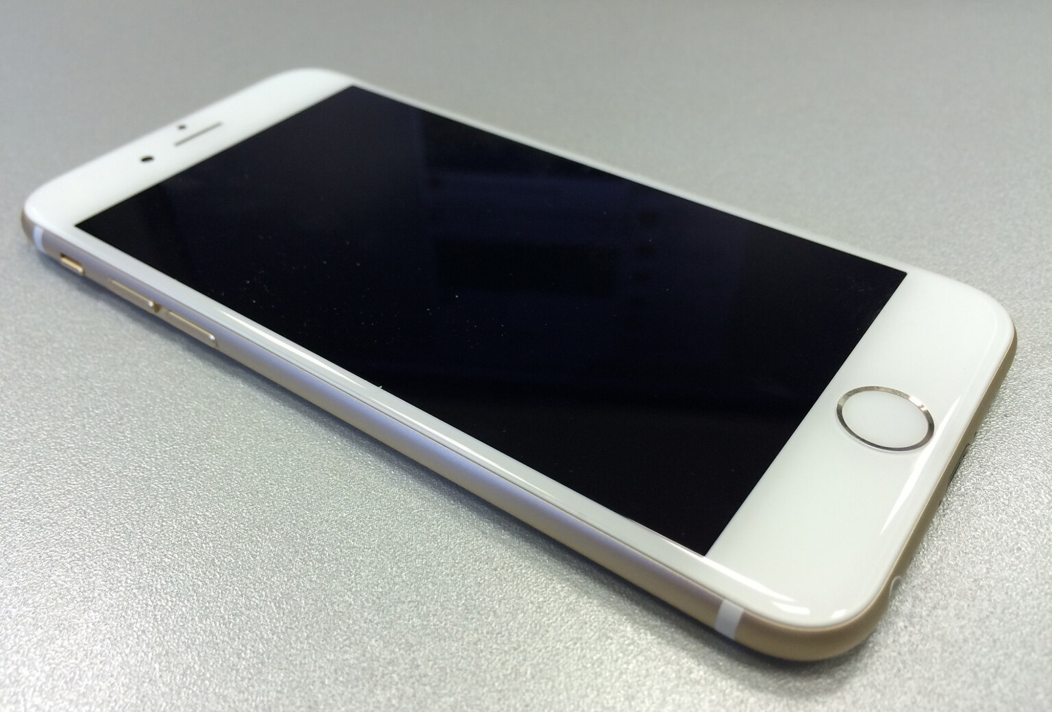 Latest iPhone 6s news: Force Touch screen and dual lens camera hyped