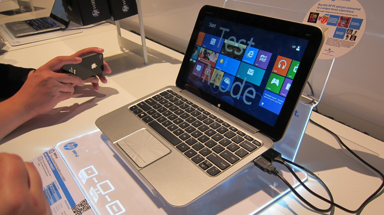 HP Envy x2 in Paris, we go hands-on (with video)