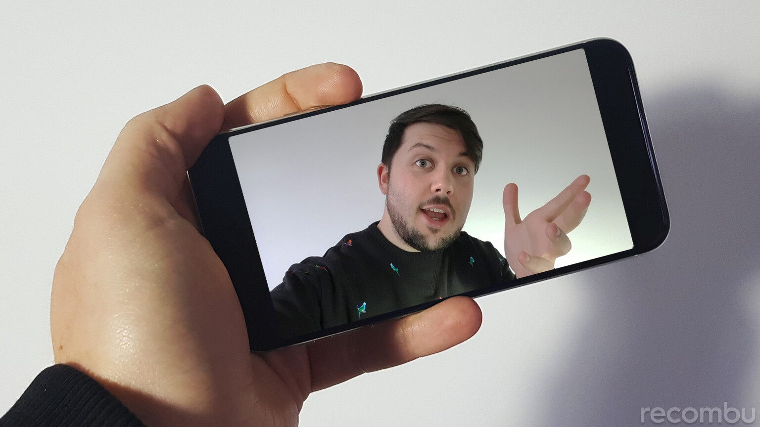 Best Phones for Vlogging 2018
