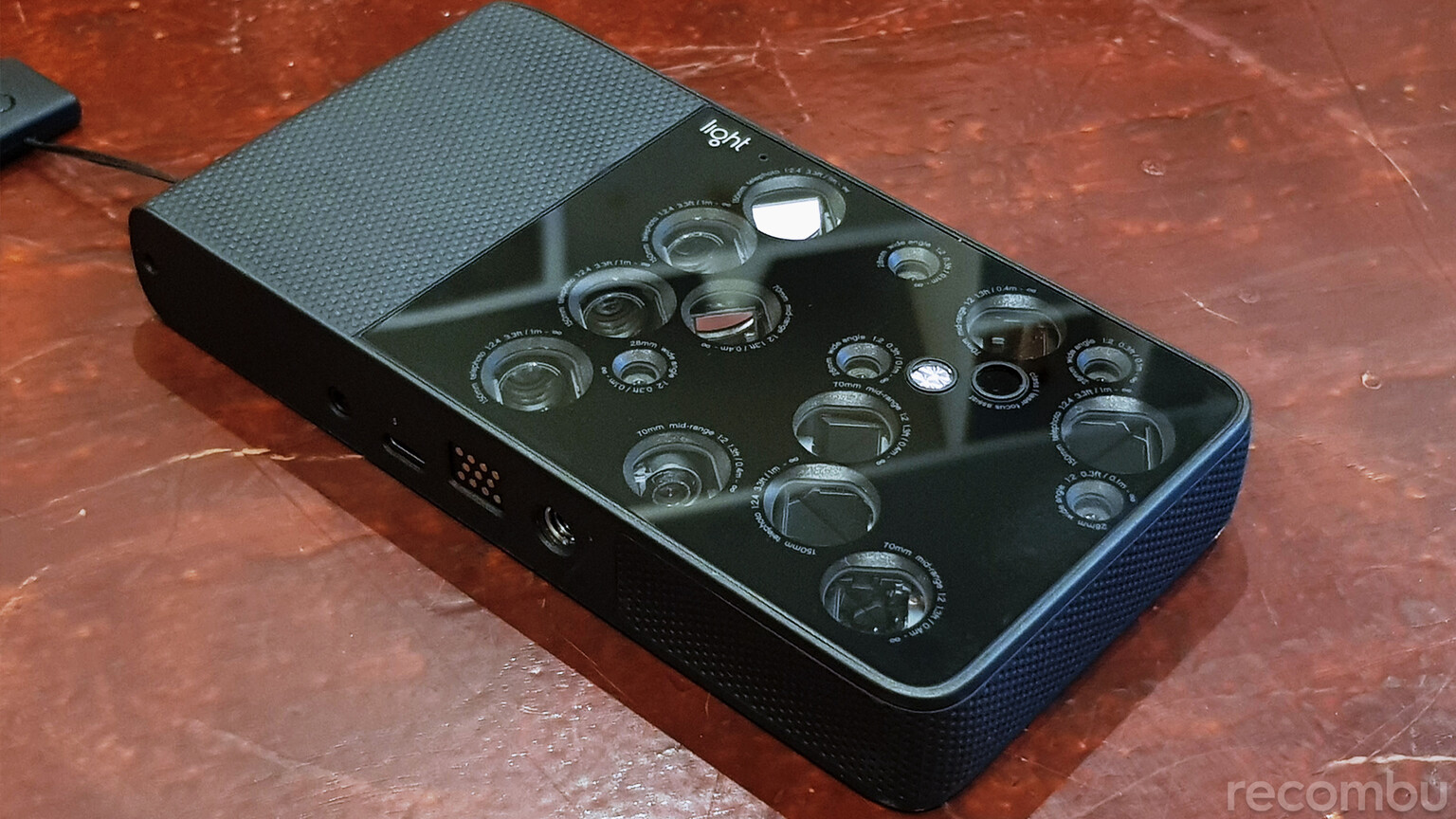 Light L16 hands-on: Would you trade-in your DSLR?
