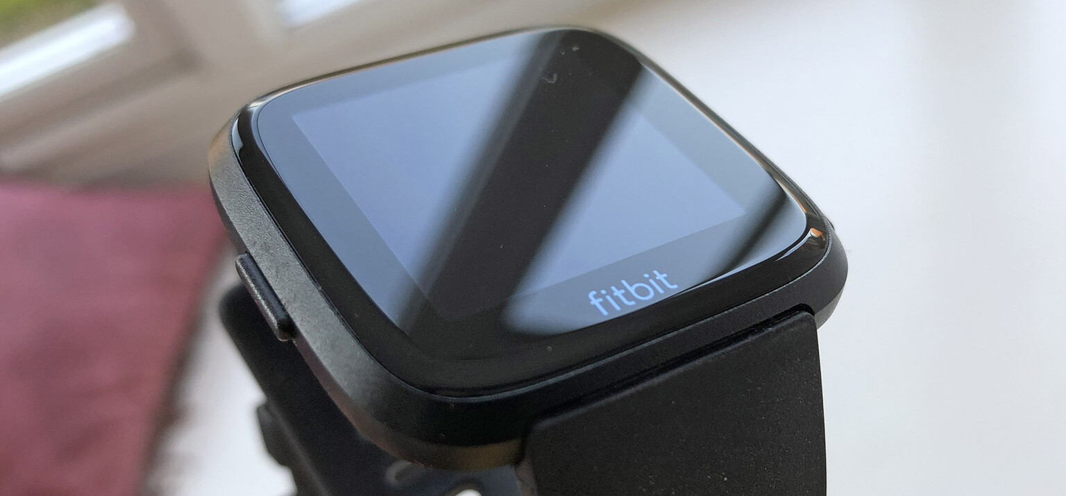 Fitbit Versa Review: Best fitness smartwatch?