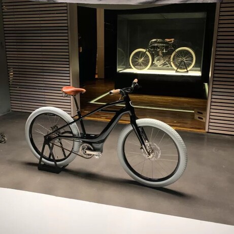 Harley Davidson Serial 1