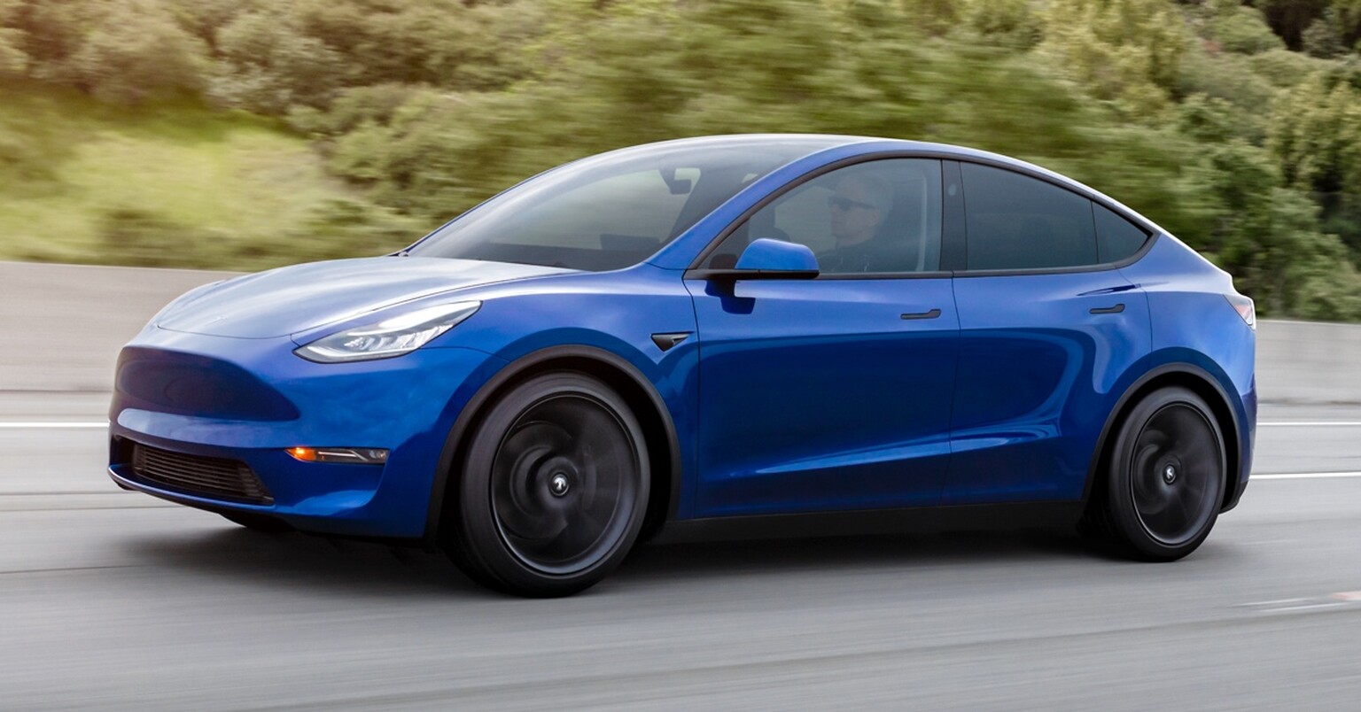 Someone tricked a Tesla into driving completely unmanned