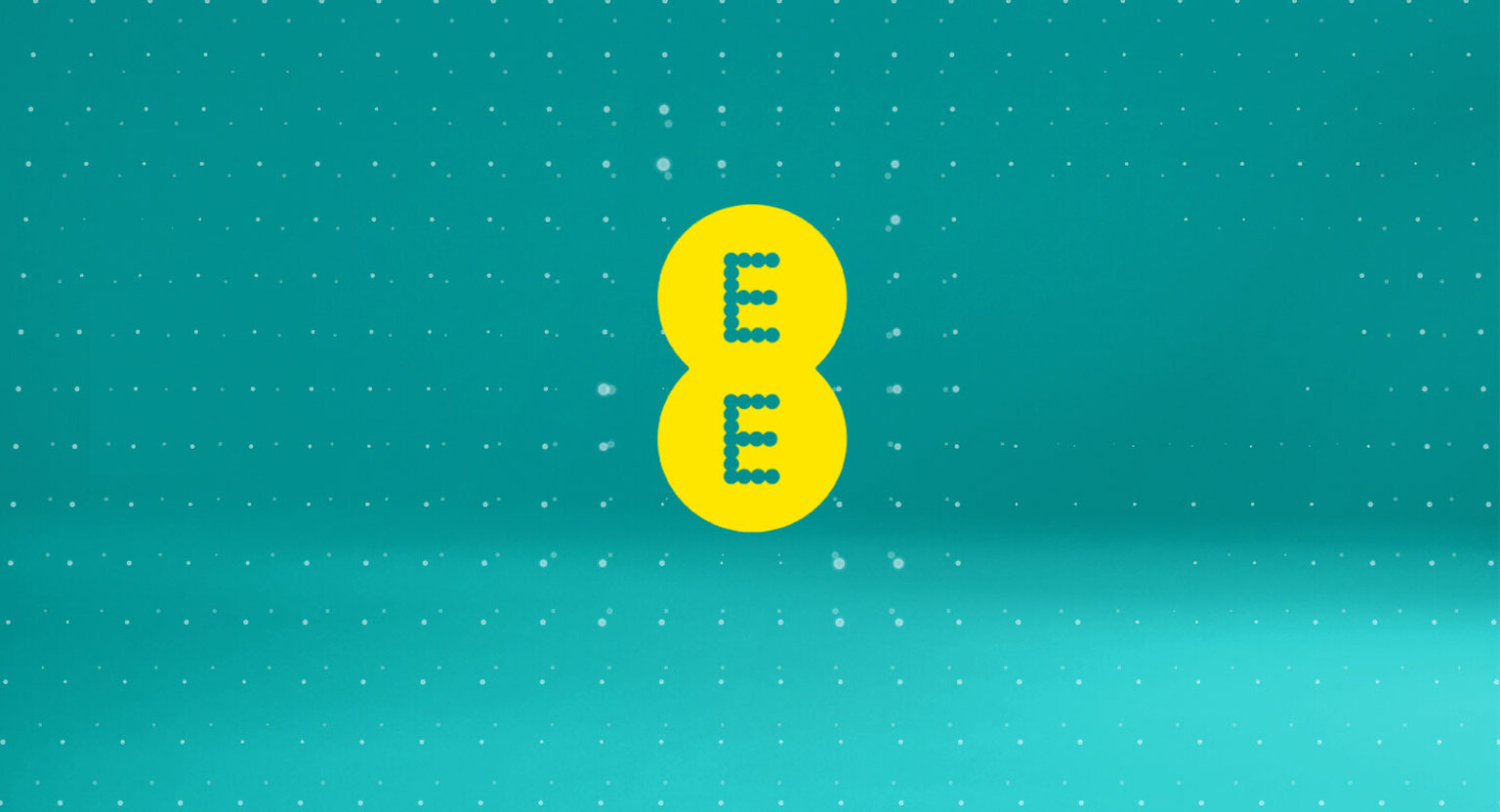 EE joins O2 in reintroducing data roaming charges for customers travelling in Europe