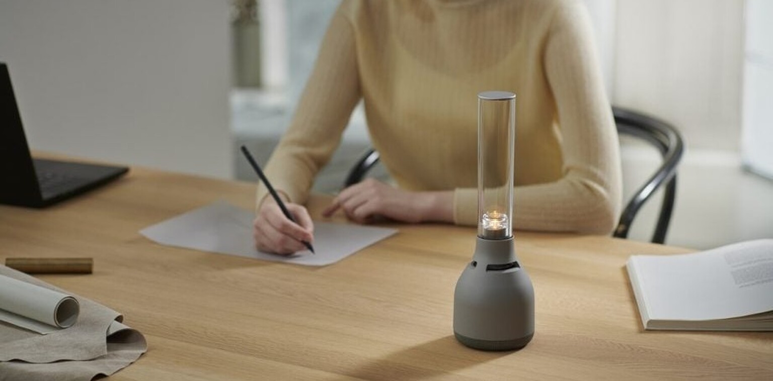 Sony's new wireless speaker looks like a candle, and it's lit