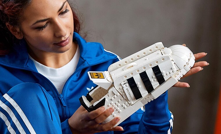 lego adidas superstar