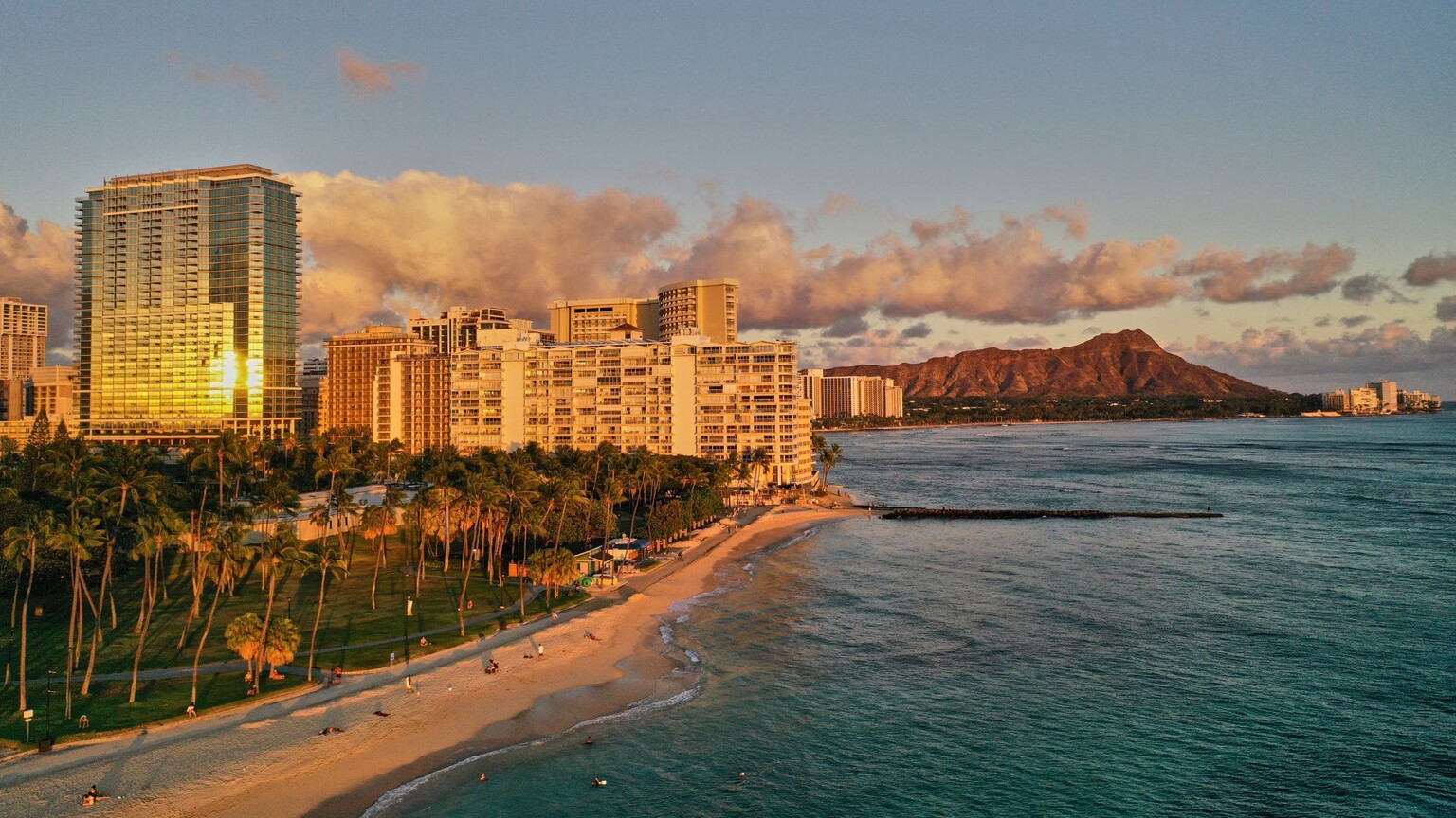 Hilton launches a new resort designed as a modern expression of Hawaiian luxury
