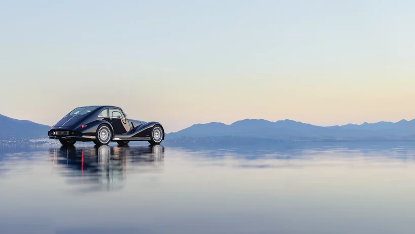 Morgan Midsummer on water
