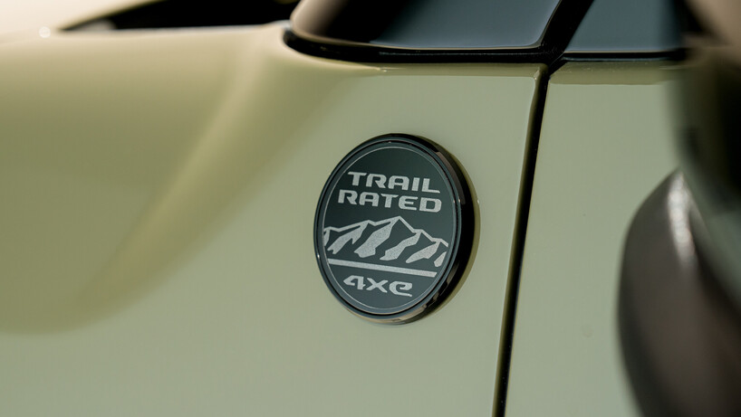 Close up of the Jeep Recon's Trail Rated badge