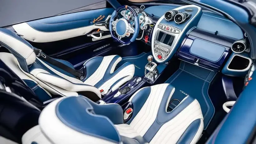 Pagani Huayra 70 Derecho interior
