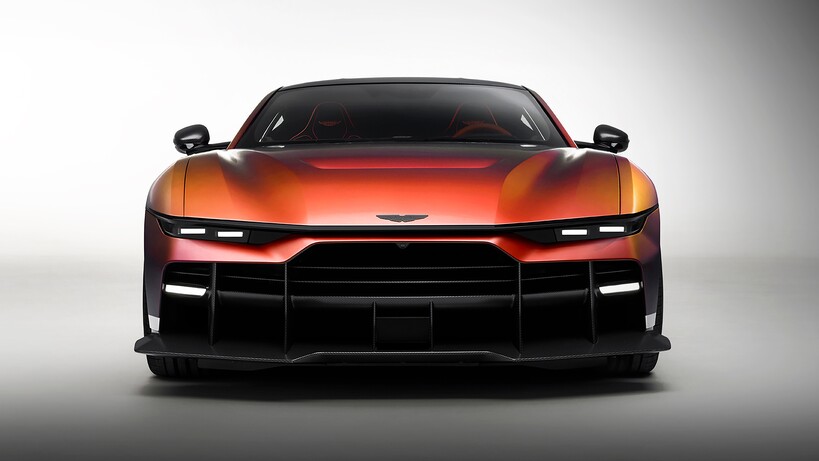 Aston Martin Valen front-engined V12 supercar with dramatic carbon-fibre bodywork