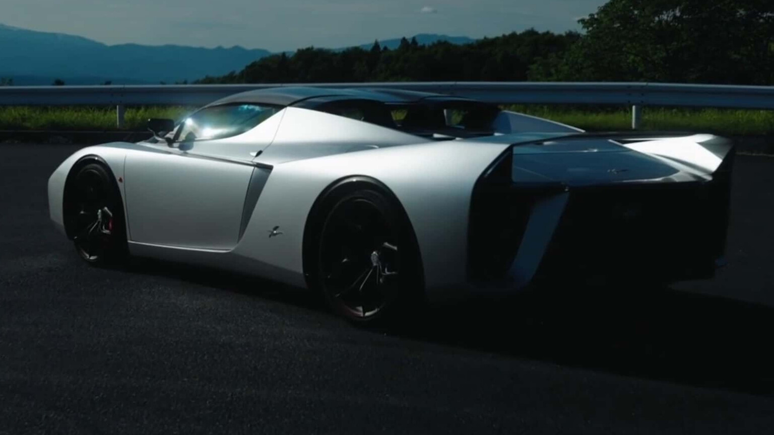 Ferrari Enzo designer launches eight-example supercar with retro design