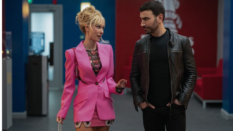 Juno Temple and Brett Goldstein in "Ted Lasso"